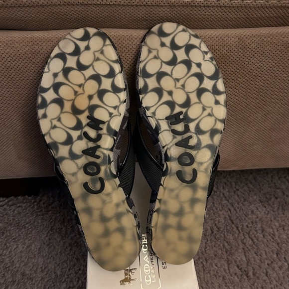 COACH Flip Flops - Picture 6 of 9